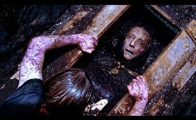 10 Really Stupid Decisions in Horror Movie History